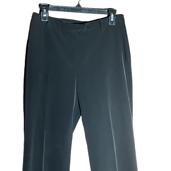 BURBERRY BLACK POLY ELASTANE BLEND STRETCH PANTS IN VERY GOOD CONDITION (6) - Picture 4 of 13